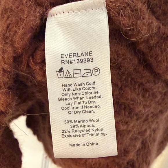 Everlane Mahogany Cardigan Sweater - Picture 3 of 4